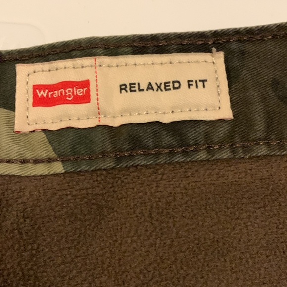 Wrangler Fleece Cargo Pants - Picture 2 of 6